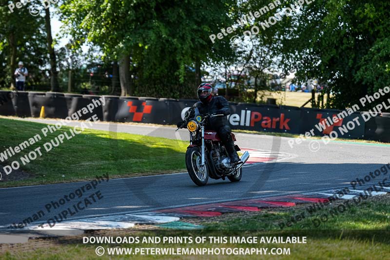 cadwell park;cadwell park photographs;cadwell trackday photographs;enduro digital images;event digital images;eventdigitalimages;peter wileman photography;racing digital images;trackday digital images;trackday photos